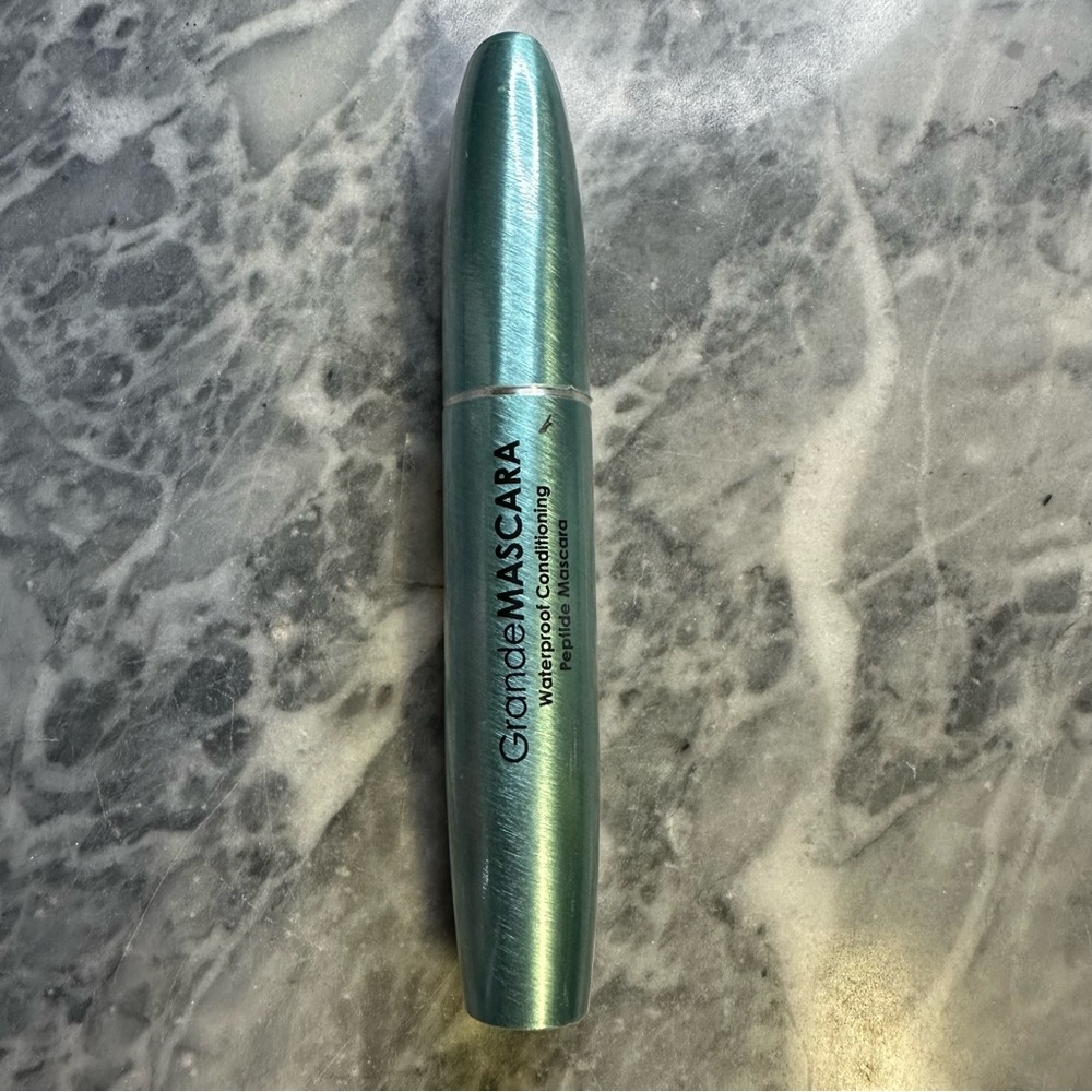 Grande Cosmetics Mascara Waterproof Black